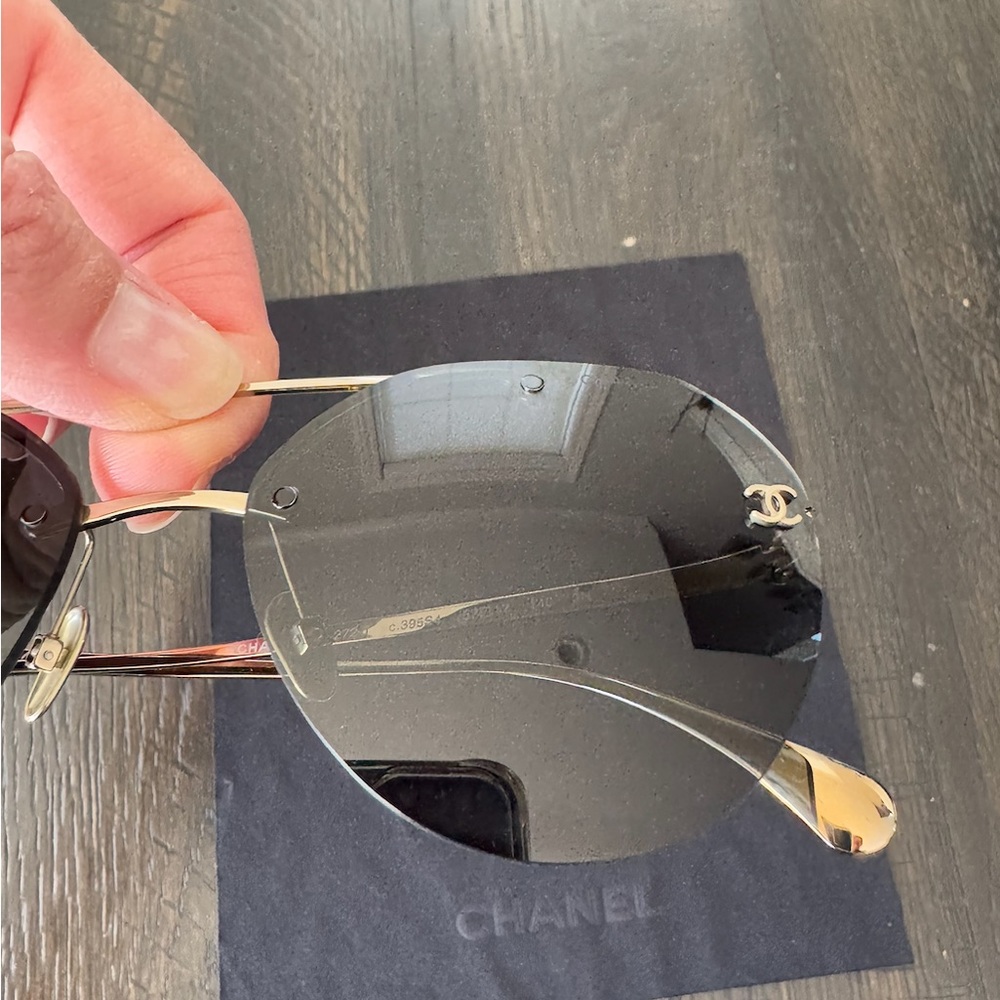 CHANEL Titanium CC Pilot Rimless Aviator Sunglasses - Picture 4 of 7